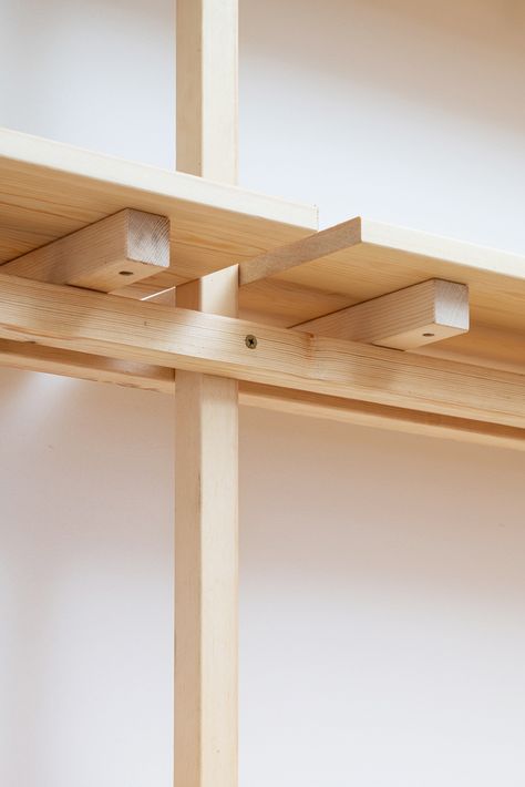 Gallery of ARTDBL Office / Daxing Jizi Design - 20 Furniture Construction, How To Build Shelves, Plywood Shelving, Diy Wood Shelf, Japanese Furniture Design, Japanese Furniture, Shelving Design, Solid Wood Shelves, Display Furniture