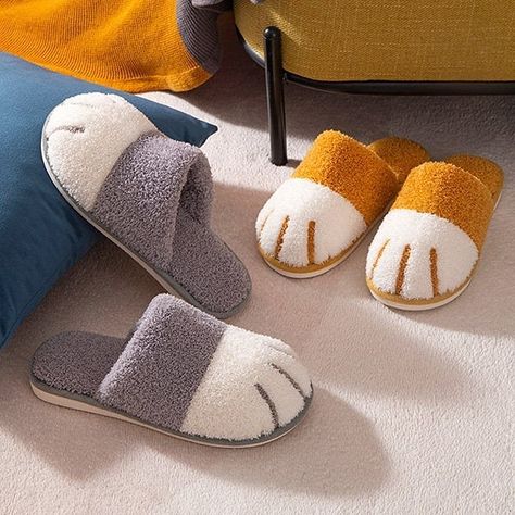 Apollo Box on Instagram: “Offered in pink, yellow, light grey, and coffee color, these Cat Paw Slippers will hug your feet with their cozy design. These stylish…” Claw Slippers, Matching Slippers, Paw Slippers, Bedtime Outfit, Fun Slippers, Cat Slippers, Cozy Cat, Animal Slippers, Cozy Design