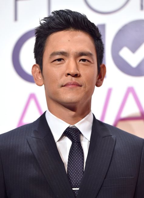 Pin for Later: 18 Times John Cho Looked So Good, We Almost Started Telling People He Was Our Boyfriend John Cho, Star Trek 2009, Asian Men Hairstyle, Actor John, Dapper Gentleman, People's Choice Awards, Choice Awards, Korean Celebrities, Gentleman Style