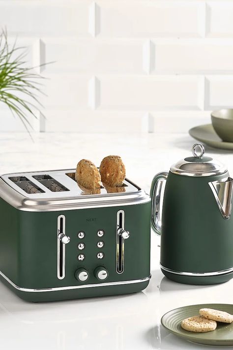 Green Kettle And Toaster, Green Kitchen Items, Green Toaster, Green Kitchen Accessories, 4 Slice Toaster, Kitchen Finds, Sliced Bread, Kettle And Toaster, Water Level