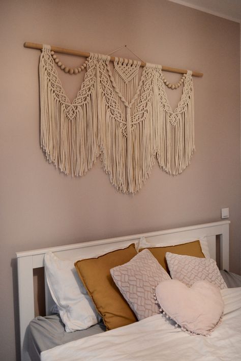 Macrame Wall Hanging Ideas, Macrame Ideas, Macrame Art, Macrame Design, Home Room Design, Boho Vibe, Macrame Wall, Macrame Wall Hanging, House Rooms