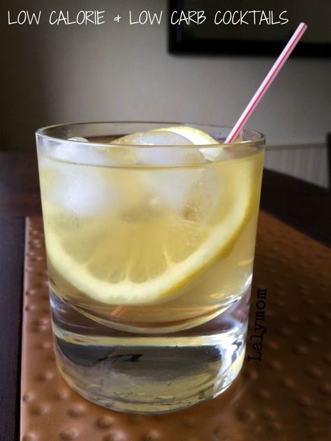 Whiskey Tonic, Low Calorie Mixed Drinks, Strawberry Banana Milkshake, Whiskey Sour Recipe, Low Calorie Low Carb, Low Calorie Cocktails, Low Carb Cocktails, Keto Cocktails, Low Carb Drinks