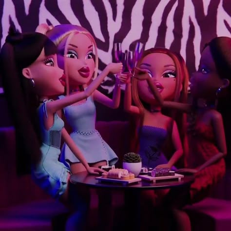 Friend Group Of 4 Cartoon Characters, Bratz Group Picture, Soul Evolution, Bratz Movie, Soul Tribe, Las Bratz, Spiritual Family, Black Bratz Doll, Bratz Doll Outfits