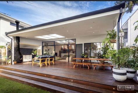 Freestanding Deck Cover, Enclosed Verandah Ideas Australia, Deck Ideas Australia, Alfresco Ideas Australia, Kitchen Pergola, Carport Patio, Pool Cabanas, Outdoor Living Space Design, Flat Roof House