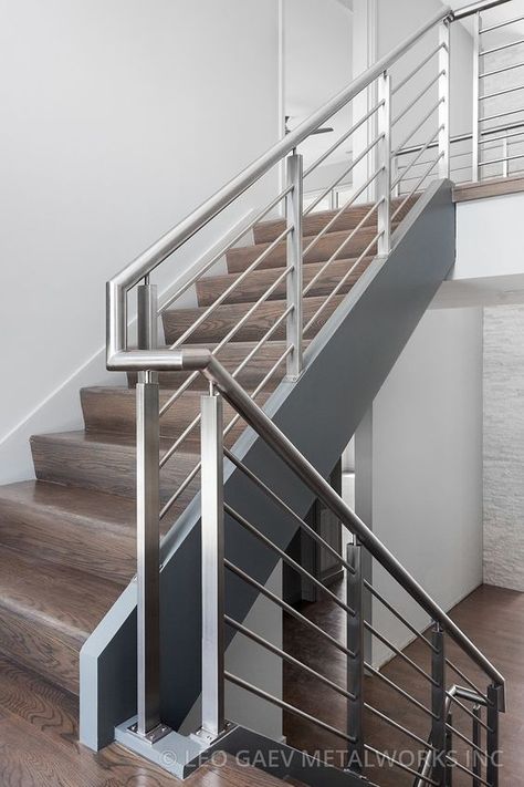 Railing Stainless Steel, Reling Design, Stainless Steel Stair Railing, Steel Stairs Design, درابزين السلم, Steel Stair Railing, Stainless Steel Staircase, Steel Railing Design, Modern Stair Railing