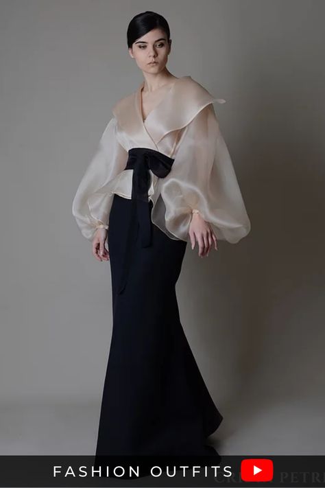 fashion outfits winter - fashion outfits for work - fashion outfits woman - fashion outfit ideas Flare Long Skirt, Organza Outfit, Long Skirt Elegant, Outer Organza, Fashion Outfits Winter, Statement Fashion Pieces, Organza Jacket, Fashion Outfit Ideas, Big Sleeves