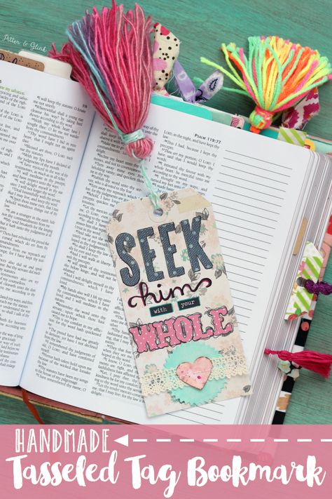 Diy Bible Bookmarks Craft Ideas, Bible Journaling Accessories, Diy Bible Accessories, Bible Diy Ideas, Bible Bookmarks Diy, Bible Tags, Bible Accessories, Diy Bookmark, Bible Bookmark