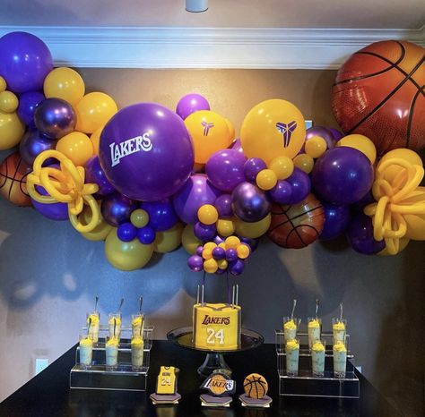 Laker Birthday Party Ideas, Kobe Birthday Theme, Kobe Bryant Birthday, Basketball Balloons, Basketball Themed Birthday Party, 40th Birthday Themes, Picnic Party Decorations, Basketball Theme Party, Basketball Birthday Parties