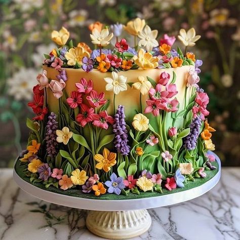 August Birthday Cake Ideas, Whimsical Birthday Cake, Dainty Cakes, Cake Artwork, Whimsical Food, Fantasy Cakes, Bolo Vintage, Decorative Cakes, Fabulous Cakes