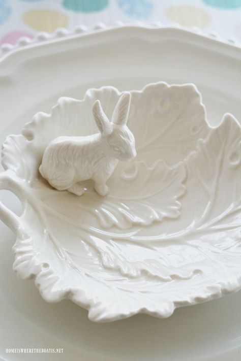 Easter Tableware, Bunny Dishes, Set A Table, Ceramic Rabbit, Easter Plates, Easter Tablescapes, Easter Inspiration, White Bunny, White Dishes