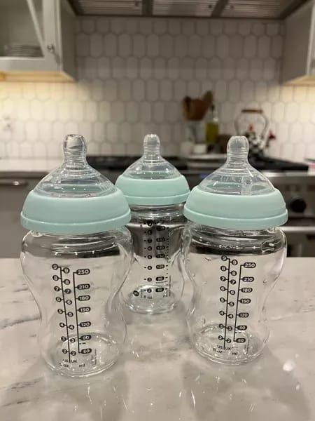 Our favorite baby bottles. I love that they are glass! #LTKfamily #LTKbaby Baby Boy Bottles, Baby Boy Stuff Newborn, Baby Bottles Aesthetic, Baby Stuff Aesthetic, Baby Things Aesthetic, Baby Accessories Must Have, Baby Stuff Must Have, Baby Items Must Have, Perlengkapan Bayi Diy