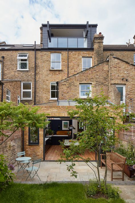 Houzz Tour: A Family Home Created for Adults, Teens and a Toddler | Houzz UK Cute Terrace House, Victorian House Extension, Small Victorian Terrace House, Victorian Terrace Extension, Victorian Extension, London Terrace House, Terrace Renovation, Aluminium French Doors, Loft Conversion Ideas