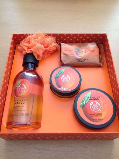 Body Shop Gift Sets, The Body Shop Gift Set, The Body Shop Christmas, The Body Shop Aesthetic, Body Shop Mango, Sephora Face Mask, Body Shop Skincare, Body Shop Body Butter, Bath & Body Works