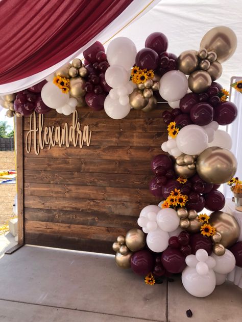 Fall Bday Decorations, Earthy Sweet 16 Decor, Fall 21st Birthday Ideas, Sweet 16 Party Ideas At Home Outside, Sweet 16 Cowboy Theme, Sweet 16 Party Ideas November, Vaquero Backdrop, Sweet 16 Rustic Theme Party Ideas, Outdoor Sweet 16 Party Ideas Fall