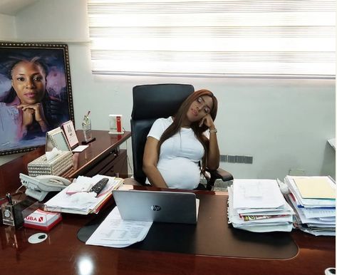 Pregnant Linda Ikeji Doze off at work https://ift.tt/2m3Xn1x Pregnant Belly, Working Hours, College Student, Pregnancy Shoot, Pregnancy Photoshoot, Pregnancy Announcement, Pregnant Women, College Students, Postpartum