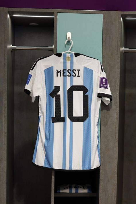 Antonella Messi, Messi Shirt, Messi T Shirt, Football Jersey Outfit, Leonel Messi, Messi Argentina, T Shirt Picture, Messi 10, Jersey Outfit