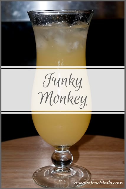 Brass Monkey Drink, Cookie Day Ideas, Alcohol Recipes Easy, 21st Birthday Party Games, Fruity Cocktail Recipes, Drinks Alcohol Recipes Easy, Thanksgiving Games For Adults, Pool Drinks, Lemonade Drink