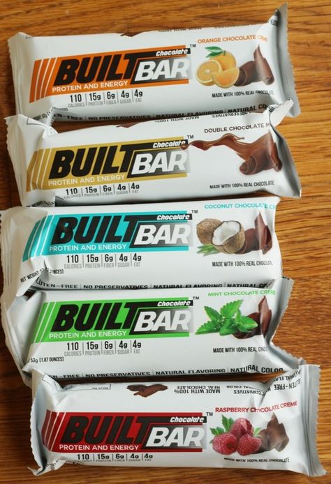 Built Bar Review Built Bars Protein, Nuts Packaging, Best Tasting Protein Bars, Bars Design, Chocolate Calories, Best Protein Bars, Grocery Products, Healthy Brands, Keto Products