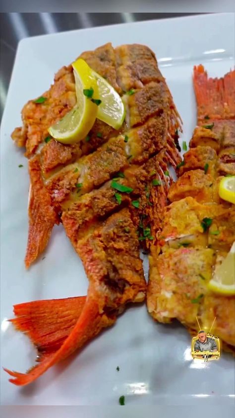 Red Snapper Recipe, Pescatarian Recipes Healthy, Red Snapper Recipes, Snapper Recipes, Snapper Fish Recipes, Amazing Food Platters, Seafood Dish Recipes, Southern Cooking Recipes, Catfish Recipes