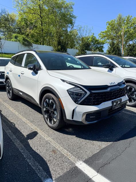 Redefine your drive with this 2024 Kia Sportage Plug-In Hybrid X-Line Prestige. Unleash the power of green technology without compromising on performance. 🔋 🍃 💪 (Stock#K40381EV)  #HealeyBrothers #HudsonValley #HVNY #poughkeepsieny #orangecountyny #sussexcountynj #essexcountynj #bergencountynj #kia #kiacars #kiasportage #sportage #hybrid #suv #ecofriendly Kia Sportage 2024 Hybrid, Kia Hybrid, Kia Jeep, Kia Sportage Hybrid, Chevrolet Dealership, New Hampton, Hudson Valley Ny, Green Technology, Chrysler Dodge Jeep