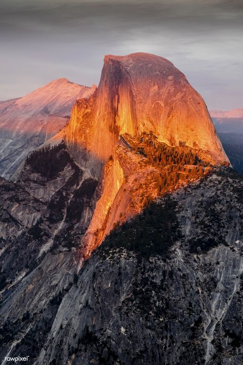 Half Dome at sunset as seen from Glacier Point in Yosemite National Park, North America | free image by rawpixel.com Daily Dozen, Half Dome Yosemite, Yosemite California, Glacier Bay National Park, California Camping, Crater Lake National Park, National Park Photos, California National Parks, Yosemite Valley