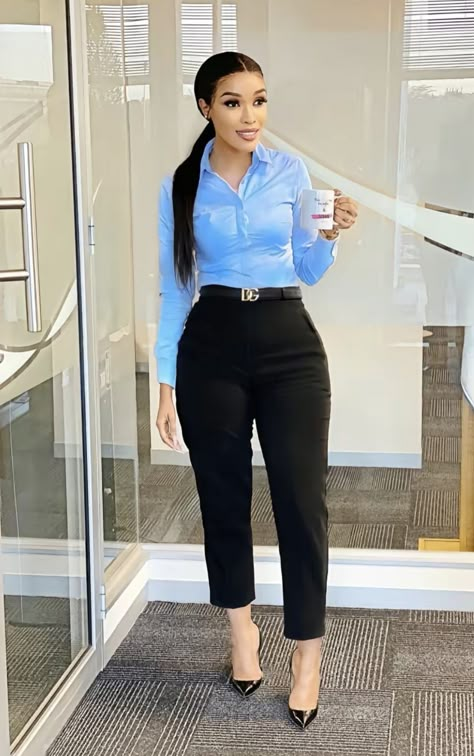 Long Sleeve Professional Outfits, Women Official Suits, Office Dress Code Women, Official Clothes For Ladies, Administrative Assistant Outfit To Work, Reporter Outfits Women, Classy Official Outfits For Women, Official Outfits For Ladies, Official Wear For Ladies Classy