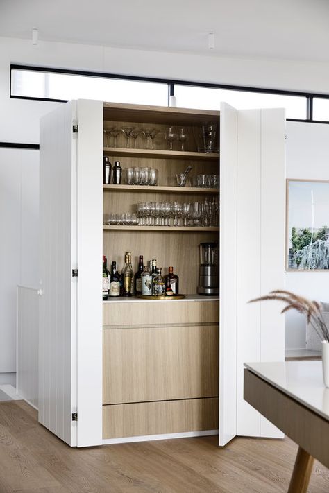 drinks cabinet with bifold doors Whiting Architects, Home Bar Ideas, Modern Home Bar, Timber Battens, Bar Sala, Hidden Bar, Home Bar Design, Bunk Bed Designs, Home Bar Designs