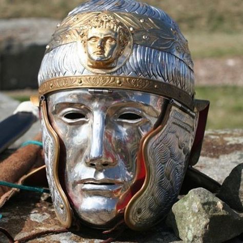 Roman Armor, Roman Helmet, Gladiator Helmet, Metal Mask, Ancient Armor, Empire Romain, Historical Armor, Ancient Warfare, Knight Art