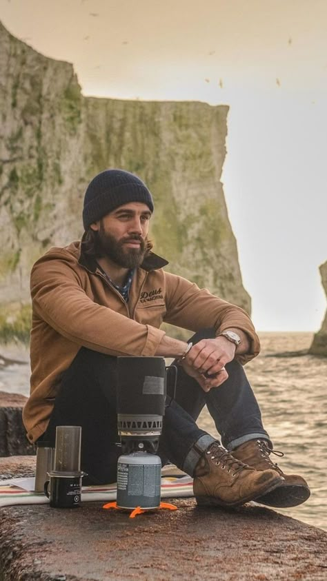 Hiking Male Outfit, Outdoor Man Outfit, Hiking Outfit Fall Men, Hiker Aesthetic Men, Hiking Style Mens, Granola Men Aesthetic, Mens Outdoor Fashion Mountain Men Styles, Rugged Outdoorsman Style, Outdoor Mens Style