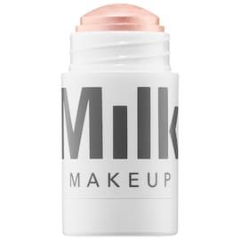 Best Cream Highlighter, Milk Highlighter, Milk Makeup Highlighter, Mac Makeup Foundation, Milk Makeup Sephora, Mac Makeup Looks, Essential Oils Organization, Makeup Highlighter, Cream Highlighter