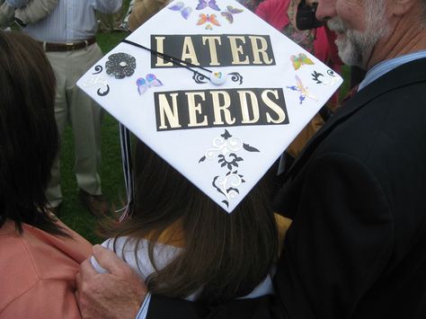 Civil Engineering Cap Graduation, Spongebob Graduation, Degree Cap, Med School Graduation, Funny Graduation Caps, Graduation Songs, Graduation Hats, Disney Graduation, Cap Graduation