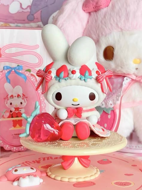 Step into a world of sweet elegance with the Sanrio My Melody Afternoon Tea Blind Box. Each box reveals one of the five beautifully crafted My Melody figures, themed around a delightful afternoon tea party. Featuring intricate details, these figures showcase My Melody dressed in various adorable outfits, each seated on a cake stand with charming tea-time accessories like strawberries, cakes, and ribbons. Perfect for collectors and fans, this series adds a touch of kawaii sophistication to any di My Melody Gift Ideas, My Melody Things, Sanrio Figures, Sanrio Products, Time Accessories, Trendy Toys, Sanrio My Melody, Adorable Outfits, Afternoon Tea Parties