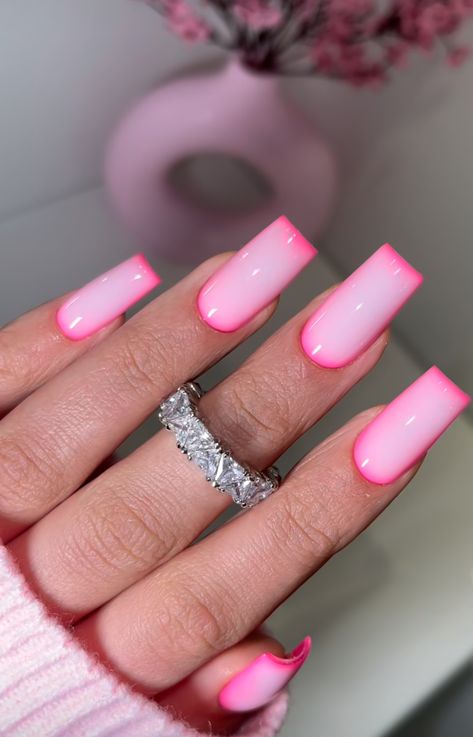 Pink Baddie Nail Ideas, Square Nails 2024, Hybrid Nails Inspiration, Purple Tip Nails, Nail Inspo Fun, Pink Nails Design Ideas, Popular Nail Ideas, Airbrush Nail Designs, Teen Nail Designs