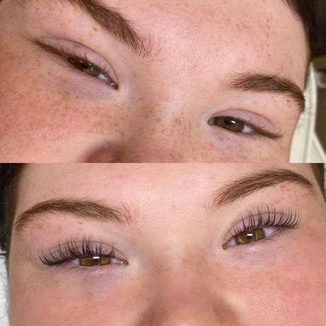 Light Fake Eyelashes, Eyelash Extensions Hooded Eyes, Lash Lift Before And After, Natural Extensions, Lash Art, Natural Fake Eyelashes, Lash Technician, Classic Lashes, Mom Beauty