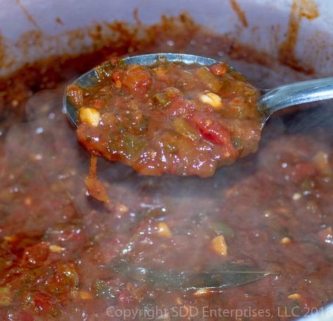 Creole Tomato Sauce, Creole Beef Recipes, Creole Sauce Recipe, Cajun Cooking Recipes, Cajun Seasonings, Louisiana Cooking, Red Gravy, Creole Food, Creole Sauce