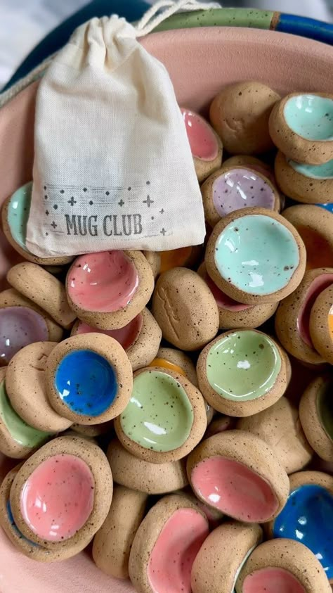 Little worry/fidget stones for mug club 🎨 until we get to sunny days!☀️ Reminder!🚨Any openings for spots for mug club will be posted in… | Instagram How To Make Worry Stones, Worry Stone Clay, Ceramic Worry Stones, Pottery Craft Ideas, Clay Worry Stones, Waldorf Learning, Mini Pottery, Bison Art, Weekend Crafts