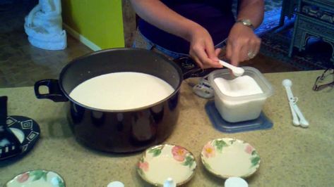 LF - how to make feta cheese - video, part one - use treated milk. Make Feta Cheese At Home, Make Feta Cheese, Make Mozzarella Cheese, Cheese Cave, Cheese At Home, Cheese Maker, Relish Recipes, Diy Cooking, Bulgarian Recipes