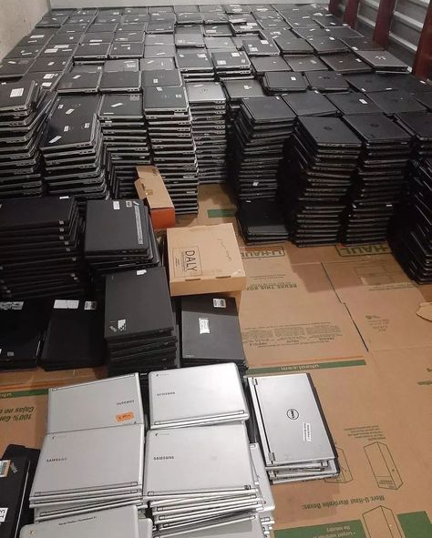 Available are pallets of laptops on give away . First come first serve . Contact for price Cool Money, Organize Apps On Iphone, Instagram Story App, Wardrobe Boxes, Moet Chandon Champagne, Iphones For Sale, Refurbished Laptops, Iphone Price, Iphone Wallpaper Landscape