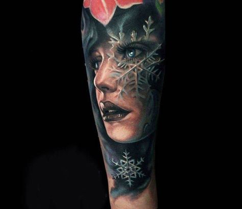 ArloDiCristina Arlo Tattoo, Arlo Dicristina, Tattoo On Face, Snowflake Tattoo, Australian Tattoo, Snow Flake Tattoo, Queen Tattoo, Tattoo Color, Intricate Tattoo