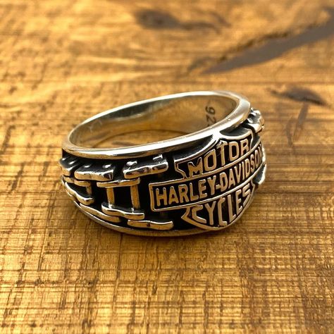 Mens Harley Davidson Signet Ring Biker Ring Men 925 Sterling - Etsy Harley Davidson Rings, Harley Davidson Jewelry, Biker Rings Mens, Biker Jewelry, Harley Bikes, Biker Rings, Ring Men, Turkish Jewelry, Men Diamond Ring