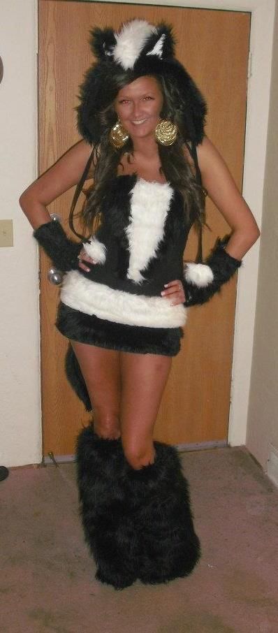 LOVED this Sexy Skunk Costume! Found it on Yandy.com but bought it cheaper in Amazon.com . Such a fun year! Skunk Costume Womens, Skunk Halloween Costume, Skunk Halloween, Skunk Costume, Raccoon Costume, Cute Costumes, Rave Outfits, Halloween Outfits, Halloween Costume