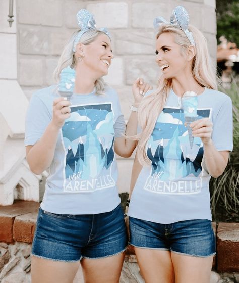 Such a cute Frozen outfit to match with your BFF at Disney! #frozen Frozen Disney Outfits, Movie Postcard, Frozen Kingdom, Arendelle Frozen, Vintage Postcards Travel, Everything Is Blue, Frozen Movie, Travel Postcard, Frozen Disney