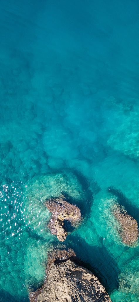 Drone Pics, Ocean Birds, New Wallpaper Iphone, Image Bank, Ocean Wallpaper, Simple Background Images, Beautiful Flowers Wallpapers, Ocean Breeze, Iphone Background Wallpaper