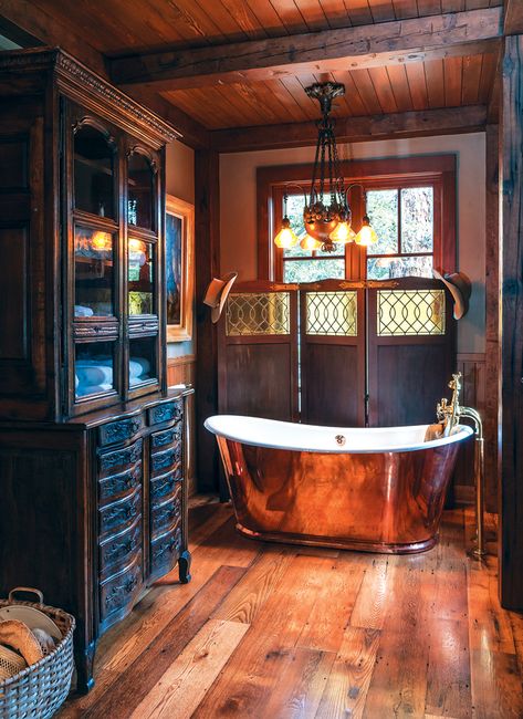 An Authentic Rustic Home in Jackson Hole Victorian Home Exterior, Steampunk Bathroom, Victorian Homes Exterior, Old Victorian House, Old Victorian Homes, Rustic Bath, Japanese Soaking Tubs, Copper Bathroom, Bathroom Color Schemes