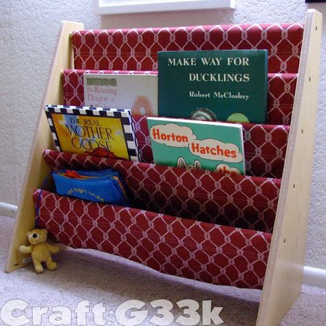 DIY Slings  http://pennycarnival.typepad.com/penny_carnival/2009/02/tutorial-hanging-book-display.html Sling Bookshelf Diy, Book Sling, Yellow Nursery, Diy Gifts For Him, Crafts Room, Creative Books, Bookshelves Diy, Book Holders, Book Storage