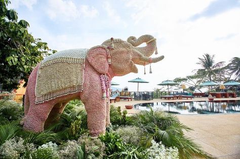 Flower Elephant Wedding, Elephant Wedding Decor, Grahshanti Decor, Mughal Wedding Decor, Mughal Wedding, Royal Decor, Flower Elephant, Royal Decorations, Floral Elephant