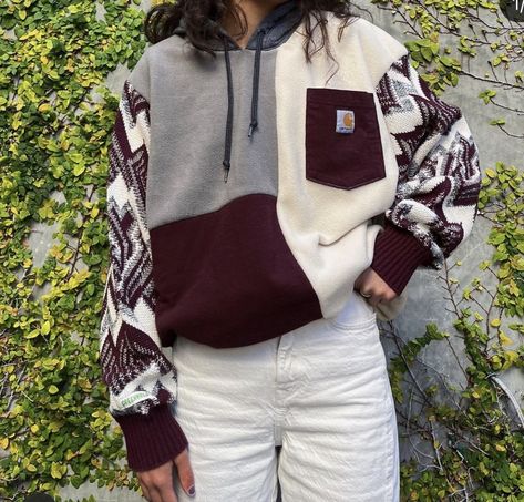 Sweaters With Patches, Art On Sweatshirt, Carhartt Reworked Jacket, Sewing Hoodies Ideas, Patchwork Hoodie Pattern, Repurpose Hoodie, Upcycled Jackets Diy, Cut Up Hoodie Diy, Sewn Clothes Inspiration