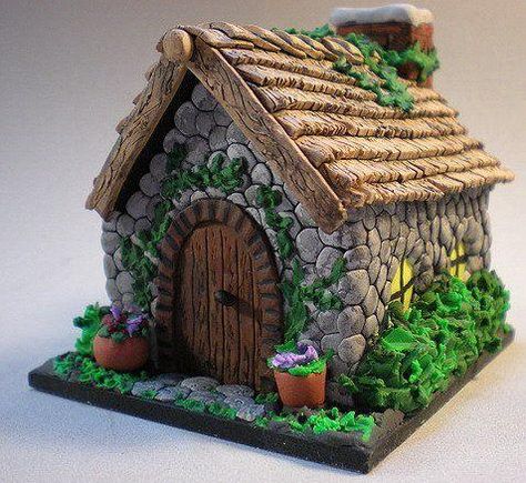 Fairy House Cake, Clay Fairy House, Garden Cakes, House Cake, Fairy Cakes, Clay Fairies, Clay Houses, Christmas Gingerbread House, Fairy Garden Houses