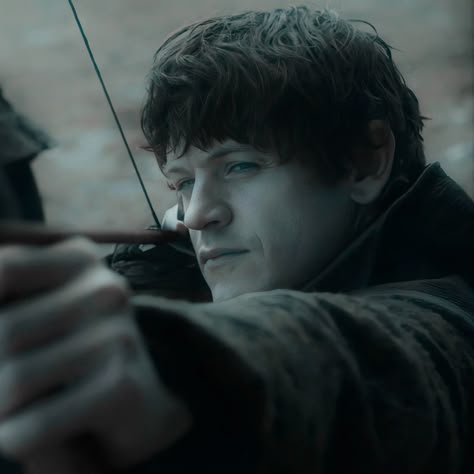 Blue Eyed People, Ramsay Snow, Ramsey Bolton, Iwan Rheon, Ramsay Bolton, Red Curls, John Snow, The Slap, Got Characters