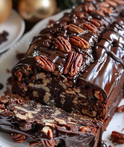 Luscious Chocolate Pecan Loaf Chocolate Pecan Loaf Cake, Pecan Pie Loaf, Chocolate Pecan Loaf, Special K Loaf Recipe, Pecan Loaf, Nut Loaf, Chocolate Loaf, Loaf Cakes, Carrot Muffins